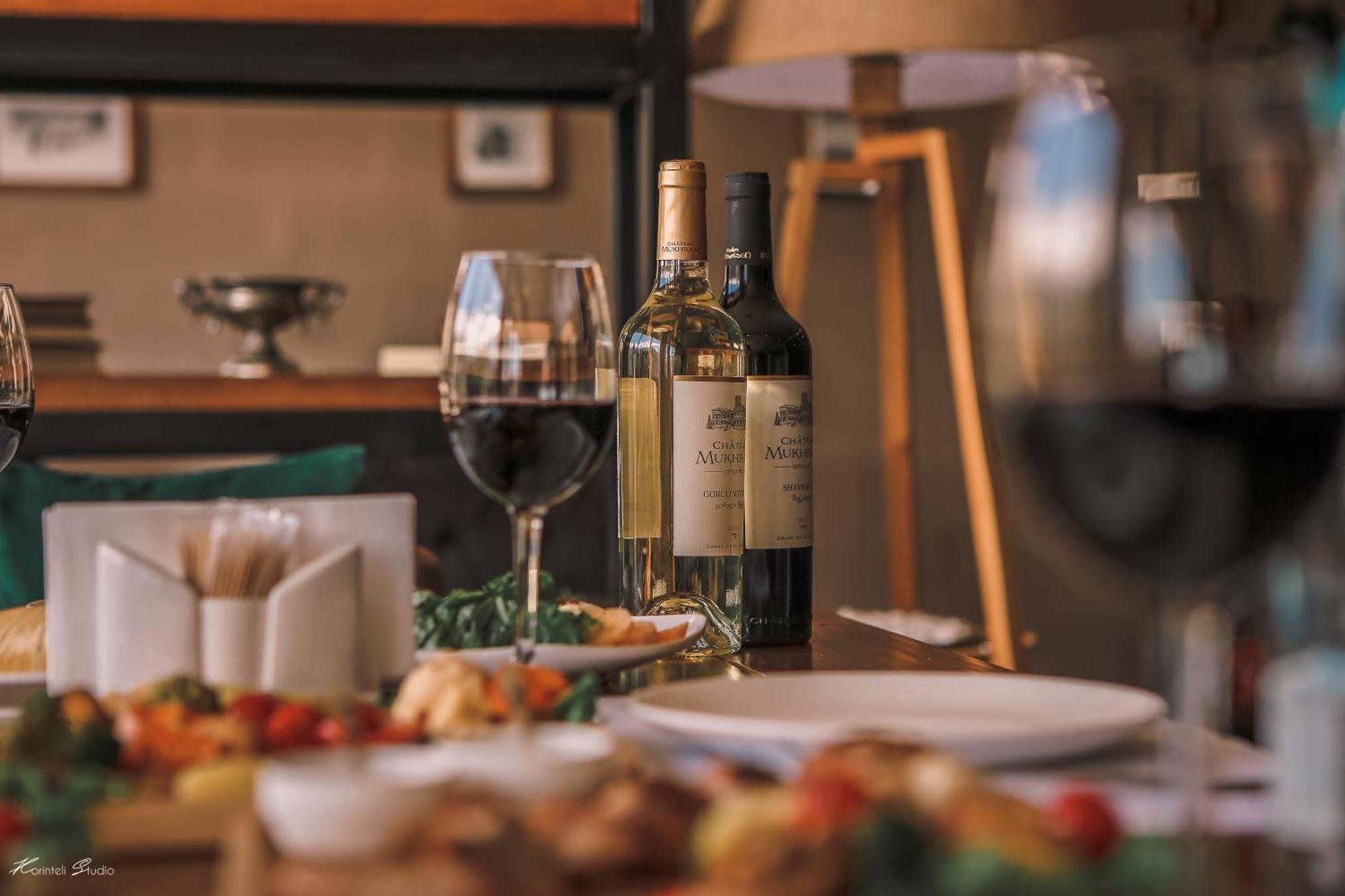 Alpine Lounge Boutique Hotel Казбеги Экстерьер фото